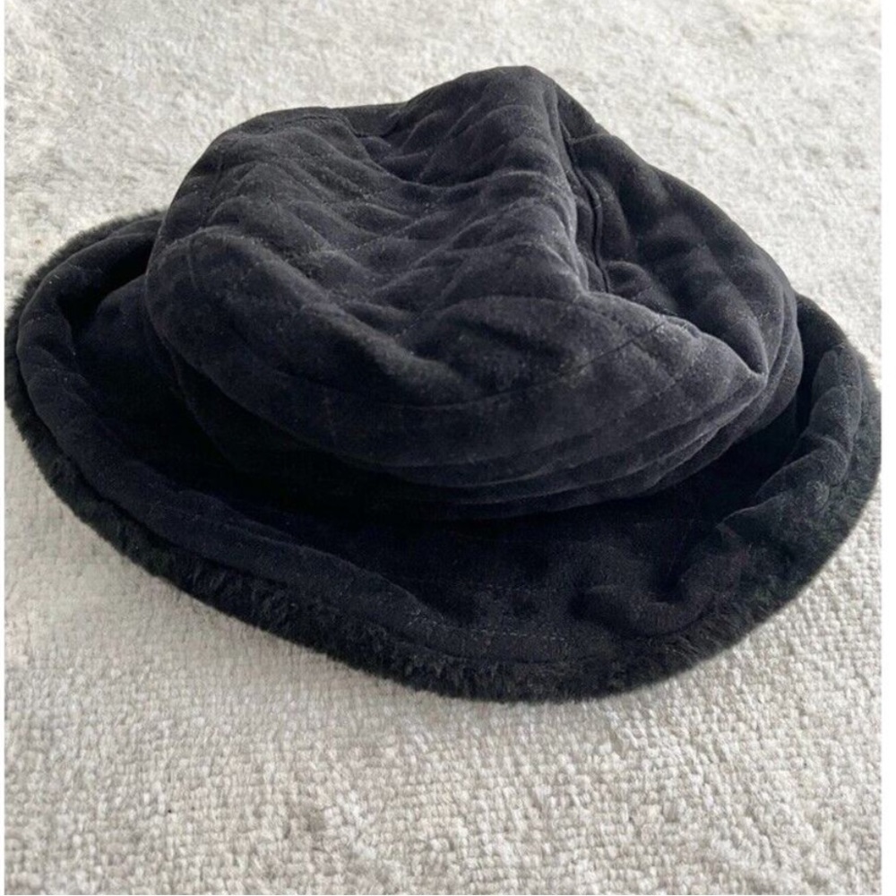 Vintage 90s Fabrizio Berardi Black Fur Bucket Hat Made In Italy Winter Women’s